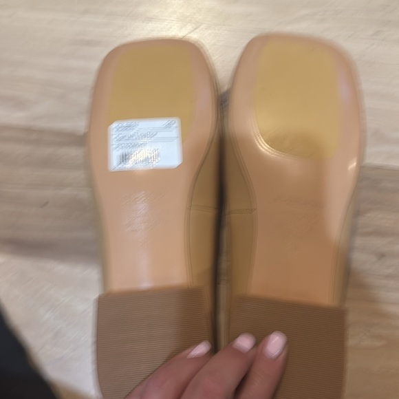 Jo Mercer Genuine Leather Tan Loafers with Horsebit Detail NWT - Picture 3 of 3